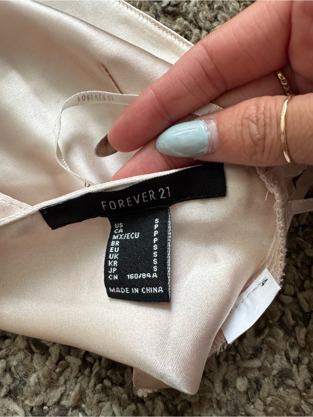 Forever 21 Pale Pink Satin Tie-Back Crop Top - Picture 2 of 2